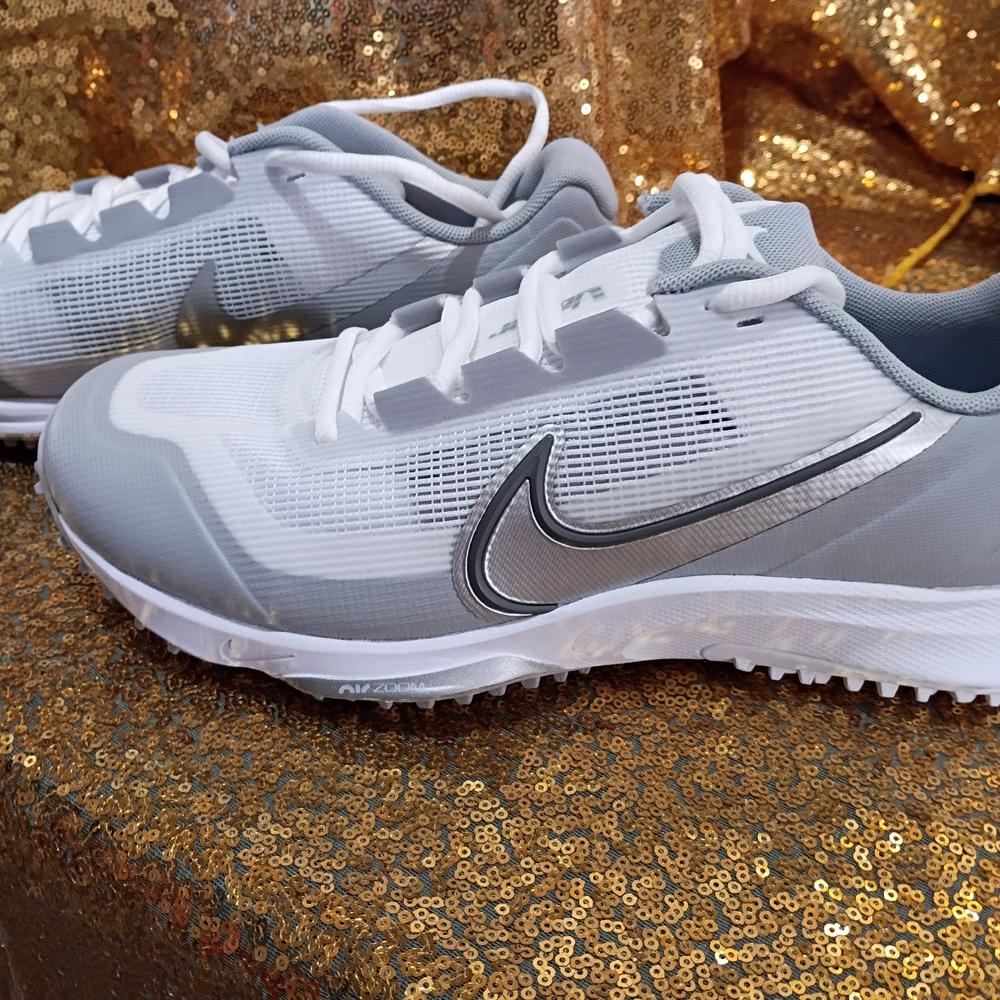Nike White and Gray Sports Golf Sneakers